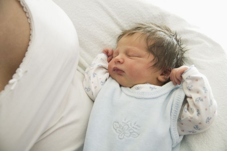Why Should Wake Newborns For Feedings